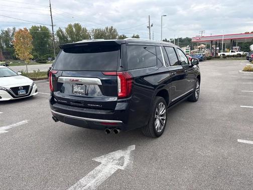 2021 GMC Yukon XL Denali