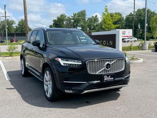 2019 Volvo XC90 T6 Inscription