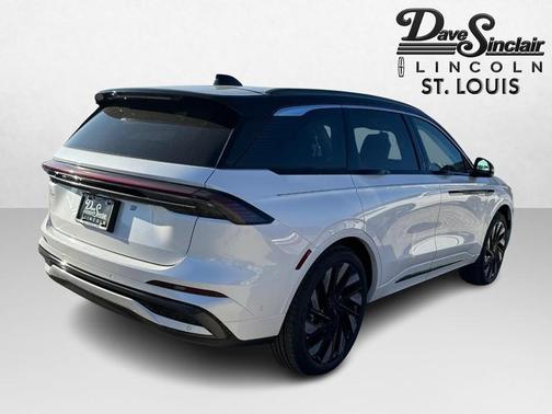 2024 Lincoln Nautilus Black Label