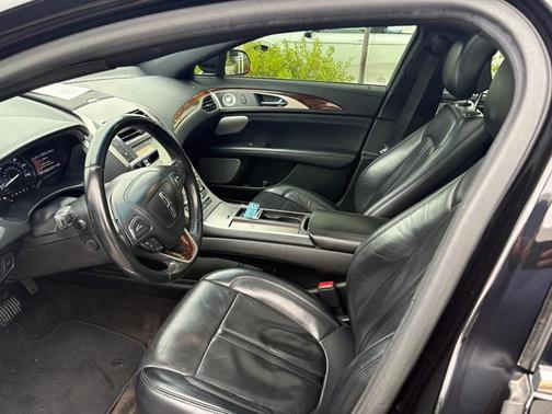 Infinite Black Metallic 2019 Lincoln MKZ Hybrid Reserve
