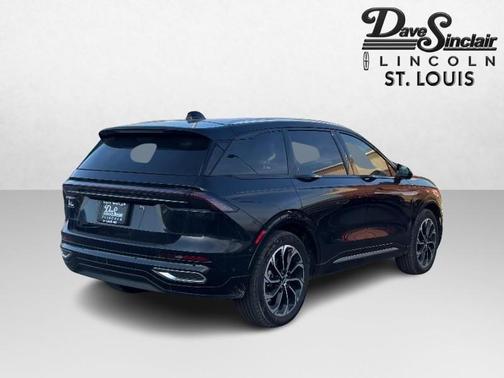 2024 Lincoln Nautilus Reserve