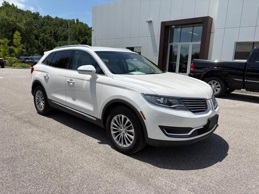 White Platinum Clearcoat Metallic 2017 Lincoln MKX Select
