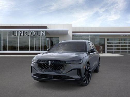 2025 Lincoln Nautilus Reserve