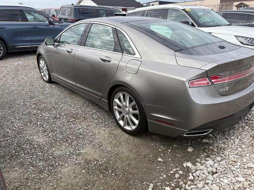 2015 Lincoln MKZ Hybrid Base