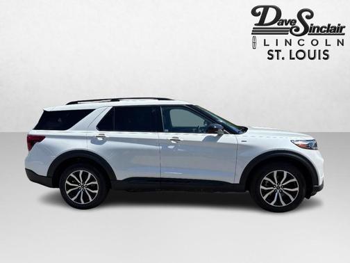 STAR WHITE MET TRI-COAT 2024 Ford Explorer ST-Line