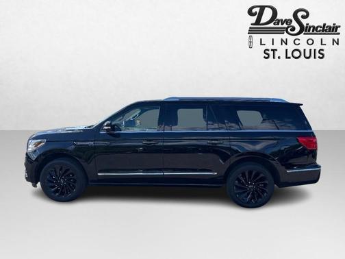 INFINITE BLACK 2021 Lincoln Navigator Reserve