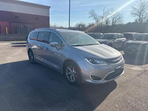 2019 Chrysler Pacifica Limited