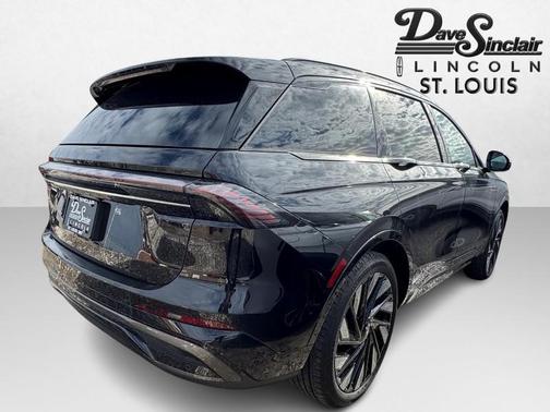 2025 Lincoln Nautilus Reserve