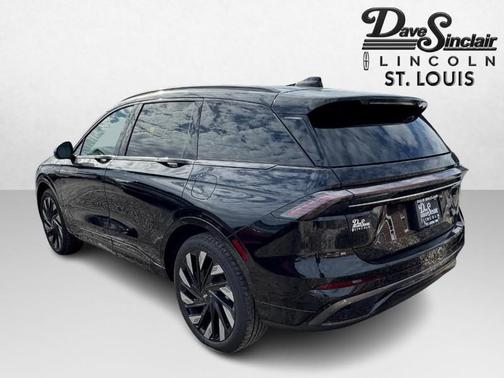 2025 Lincoln Nautilus Reserve