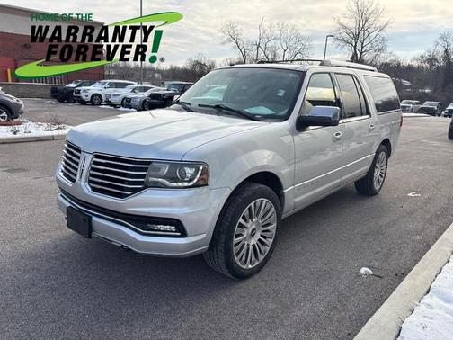 2016 Lincoln Navigator Select