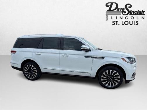 2023 Lincoln Navigator Black Label