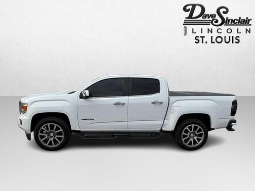 Summit White 2019 GMC Canyon Denali