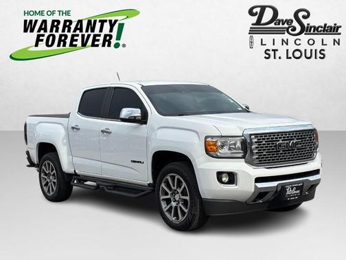 Summit White 2019 GMC Canyon Denali