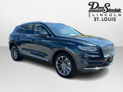 2022 Lincoln Nautilus Reserve