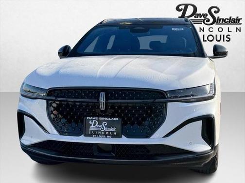 2025 Lincoln Nautilus Reserve