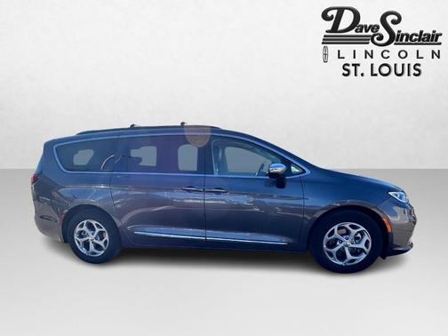 2023 Chrysler Pacifica Limited