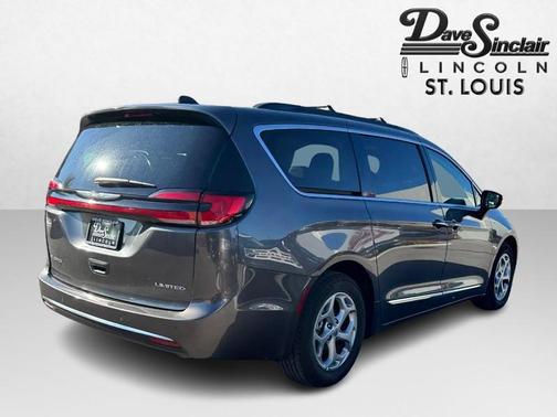 2023 Chrysler Pacifica Limited