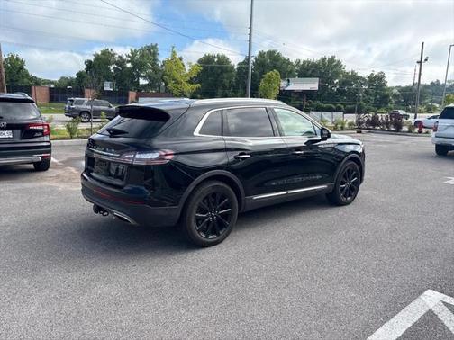 2020 Lincoln Nautilus Reserve