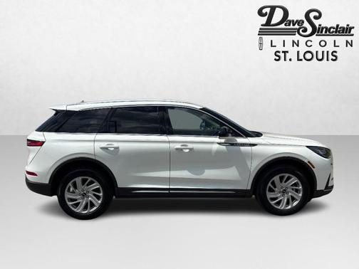 PRISTINE WHITE MET 3C 2023 Lincoln Corsair Standard