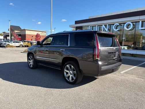2017 Cadillac Escalade Premium Luxury