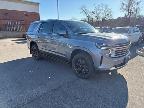 2023 Chevrolet Tahoe 4WD High Country