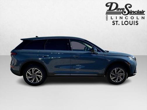 2025 Lincoln Corsair Premiere