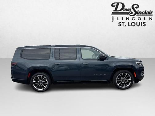 2023 Jeep Wagoneer L Series III 4x4