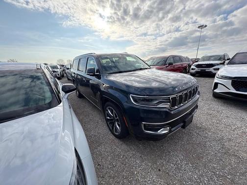 2023 Jeep Wagoneer L Series III 4x4