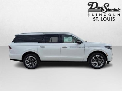 2025 Lincoln Navigator Reserve