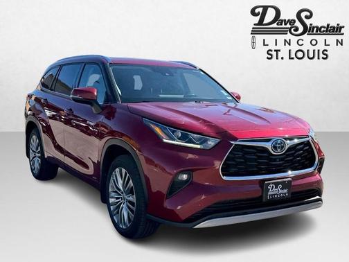 2021 Toyota Highlander Hybrid Platinum