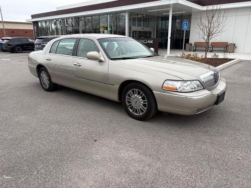 2009 Lincoln Town Car Signature