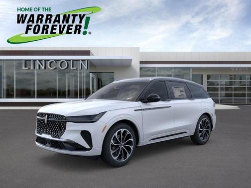 WHITE PLATINUM MET 3C 2026 Lincoln Nautilus Reserve