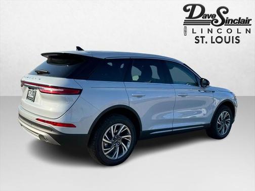 2025 Lincoln Corsair Premiere