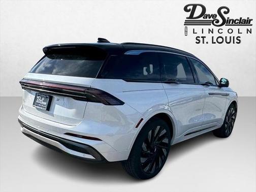 2025 Lincoln Nautilus Black Label