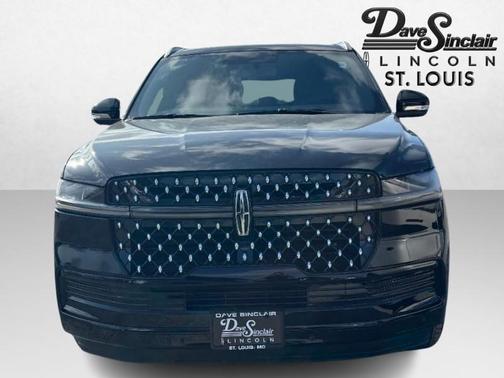 2025 Lincoln Navigator Black Label