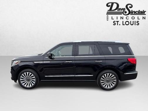INFINITE BLACK METALLIC 2019 Lincoln Navigator Reserve