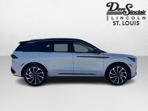 2025 Lincoln Nautilus Black Label