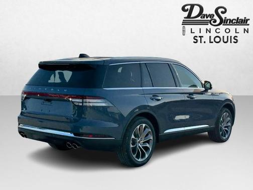 2025 Lincoln Aviator Premiere