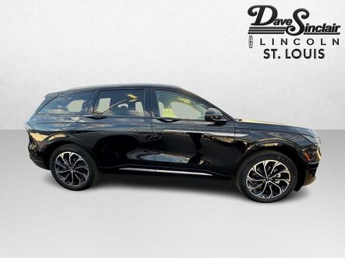 2024 Lincoln Nautilus Reserve