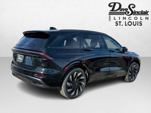 2025 Lincoln Nautilus Reserve