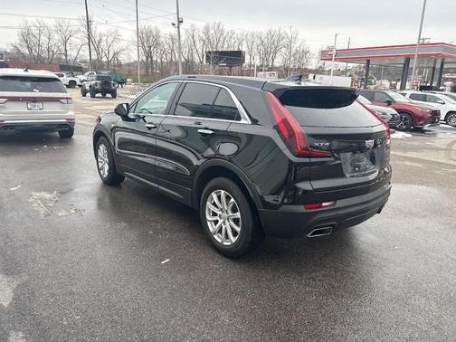 2021 Cadillac XT4 Luxury