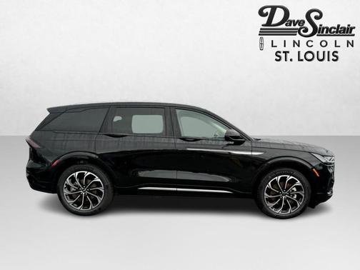 2024 Lincoln Nautilus Reserve