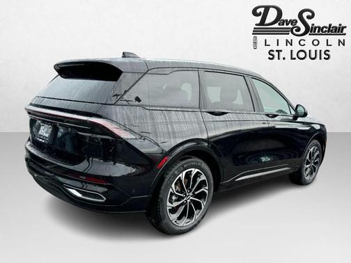 2024 Lincoln Nautilus Reserve