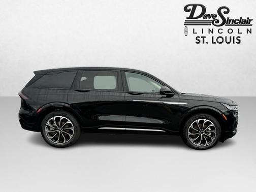 2024 Lincoln Nautilus Reserve