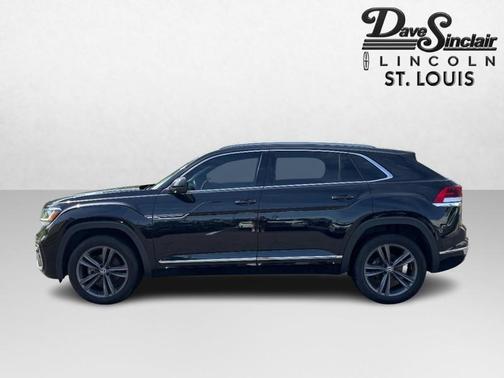 Deep Black 2020 Volkswagen Atlas Cross Sport 3.6L V6 SEL Premium R-Line