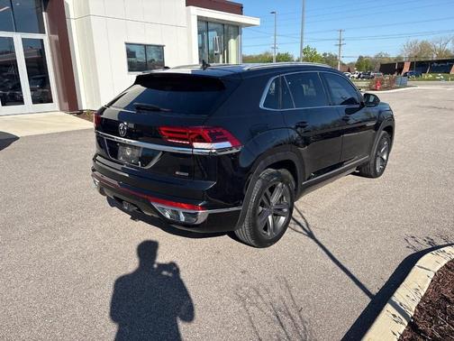 2020 Volkswagen Atlas Cross Sport 3.6L V6 SEL Premium R-Line