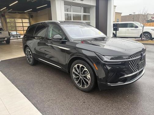 2024 Lincoln Nautilus Reserve