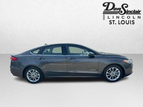 2019 Ford Fusion Hybrid SE