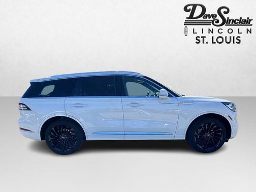 2022 Lincoln Aviator Reserve AWD