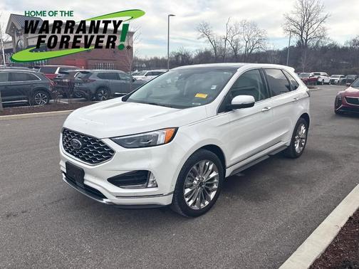 2024 Ford Edge Titanium